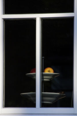 Der Apfel - © Helga Jaramillo Arenas - Fotografie und Poesie / August 2018
