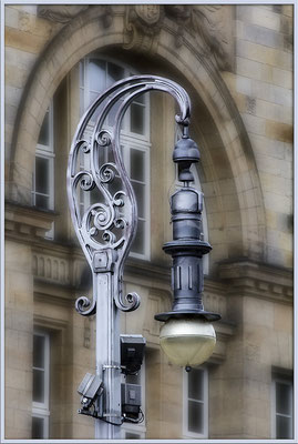 Kunstvolles Licht (2) - © Helga Jaramillo Arenas - Fotografie und Poesie / November 2017