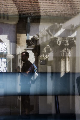 Der stille Betrachter - © Helga Jaramillo Arenas - Fotografie und Poesie / September 2018