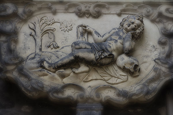 Bequeme Lage -  © Helga Jaramillo Arenas - Fotografie und Poesie / Mai 2023