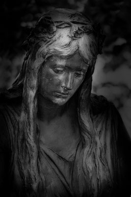 Rückblick - © Helga Jaramillo Arenas - Fotografie und Poesie / Dezember 2025 