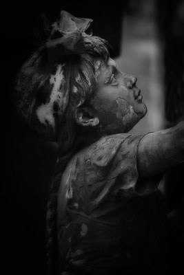 Gutes Kind, sollst leise sein - © Helga Jaramillo Arenas - Fotografie und Poesie / August 2018