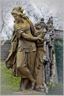 Des Schuhwerks Bloße / Würzburger Schloßgarten - © Helga Jaramillo Arenas - Fotografie und Poesie / Januar 2014