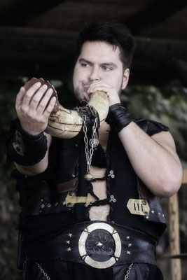 Die Spielleute Tarranis/Mittelalterfest auf der Ronneburg 2017 - © Helga Jaramillo Arenas - Fotografie und Poesie / Oktober 2017