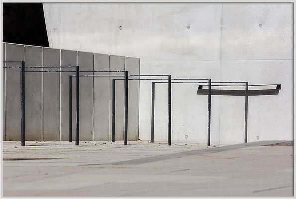Sich selbst überlassen - © Helga Jaramillo Arenas - Fotografie und Poesie / Mai 2020
