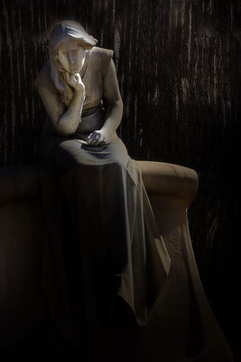 Kaum Lösungen in Sicht (1) - © Helga Jaramillo Arenas - Fotografie und Poesie / April 2019
