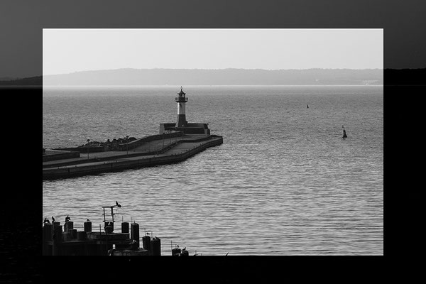 Blick zum Meer - Sassnitz (1) - © Helga Jaramillo Arenas - Fotografie und Poesie / November 2024