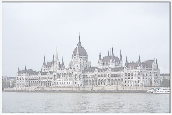Das Parlament (1) / Budapest - © Helga Jaramillo Arenas - Fotografie und Poesie / Juni 2017