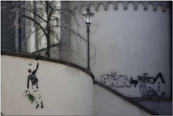 Wie fühlt es sich an, ein Lebenskünstler zu sein / Augsburg - © Helga Jaramillo Arenas - Fotografie und Poesie / April 2020