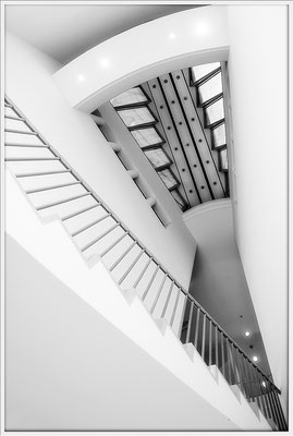 Abgrundtief - © Helga Jaramillo Arenas - Fotografie und Poesie / Februar 2018