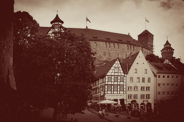 An der Burg / Nürnberg - © Helga Jaramillo Arenas - Fotografie und Poesie / Juni 2011