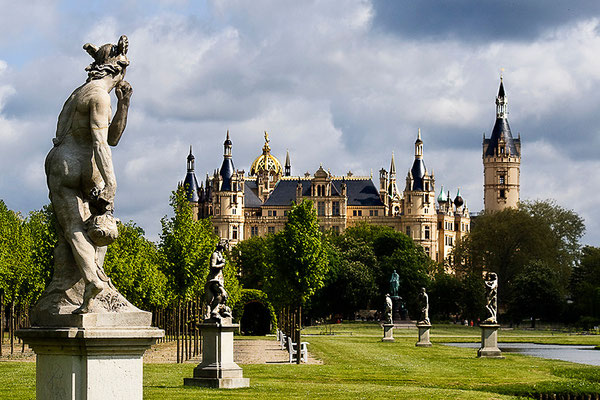 Alles im Blick / Schwerin - © Helga Jaramillo Arenas - Fotografie und Poesie / Mai 2012 