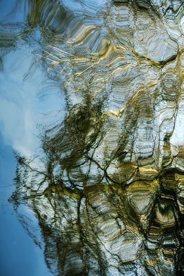 Der Blick II./Wasserspiegelung - © Helga Jaramillo Arenas - Fotografie und Poesie / Mai 2018