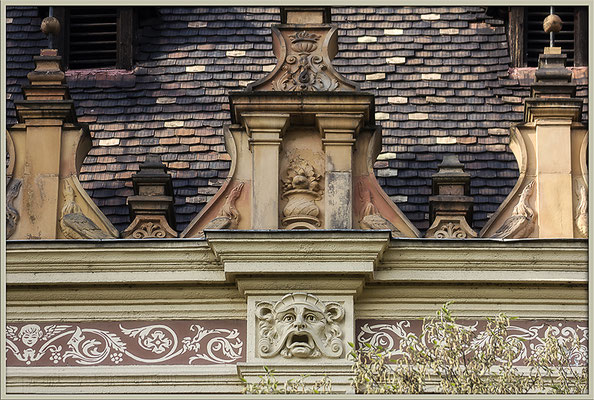 Den Schreck am Haus - © Helga Jaramillo Arenas - Fotografie und Poesie / Februar 2018