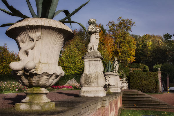 Die Entdeckung des Herbstes / Barockschloß Lichtenwalde - © Helga Jaramillo Arenas - Fotografie und Poesie / Oktober 2017