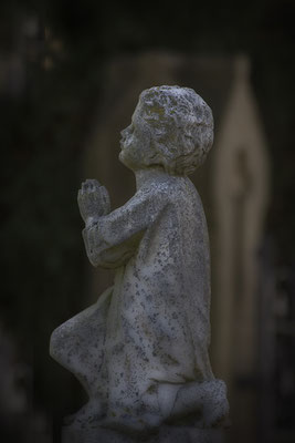 Als das Bitten noch half - © Helga Jaramillo Arenas - Fotografie und Poesie / November 2019