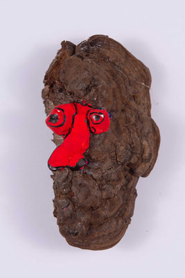 L'âme de l'arbre, Baumpilz/Ton mit Acrylbemalung, 16 x 9 x 6 cm, 2024