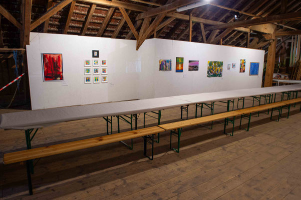Ausstellung der Kunstschaffenden im OG