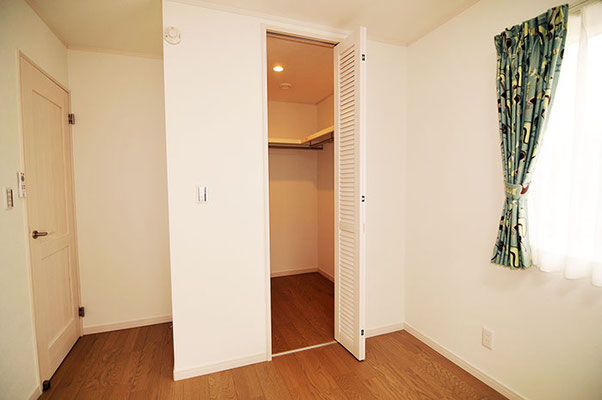 千葉県一宮町リクシルスーパーウォール新築平屋建売