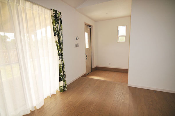 千葉県一宮町リクシルスーパーウォール新築平屋建売