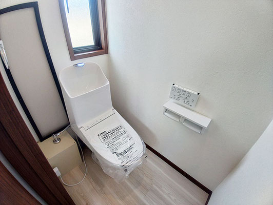 トイレも交換済み
