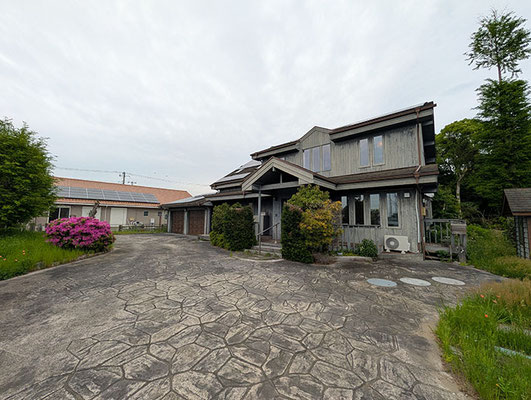 一宮町の大型高級別荘（Luxury Villa）の外観