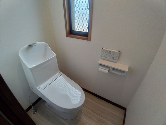 全てのトイレ新品交換済み