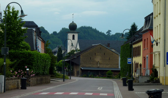 Luxembourg (Au Bout des Pieds)