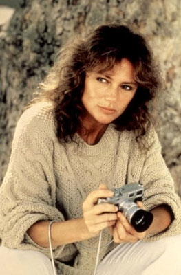 JACQUELINE BISSET 