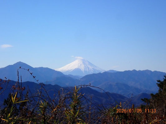 富士山その①：もみじ台から「小さな帽子を被った富士山」