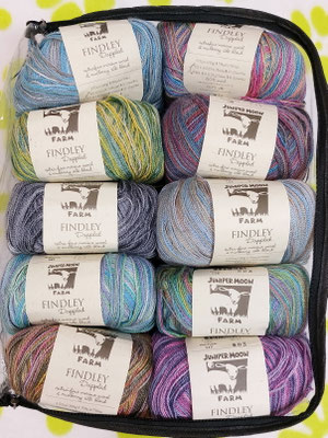 Juniper Moon Farm Findley Dappled - edles Lacegarn mit sanftem Glanz, 2-fädig versponnen, hervorragend für Tücher oder extra feine Bekleidung, 50% Seide (Maulbeerseide) und 50% Schurwolle (Merino extrafine), Lauflänge 730m/100g, Handwäsche empfohlen