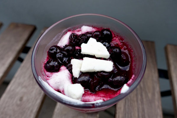 Mädchenvöllerei Pi mal Butter Saarland Food Blog Rezept saarland Heidelbeerbecher Heidelbeeren
