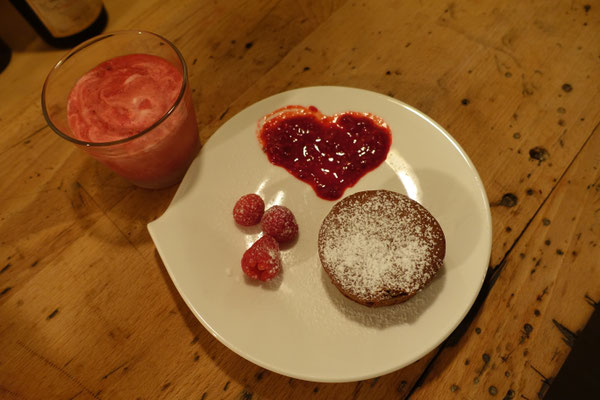 Mädchenvöllerei Pi mal Butter Food Blog Saarland Kochen Rezepte Cooking CookSchokoladensoufflé Himbeer-Limettencreme