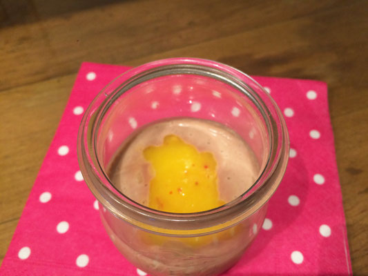 Toblerone-Mousse mit scharfer Chili-Mango - Pi mal Butter Mädchenvöllerei