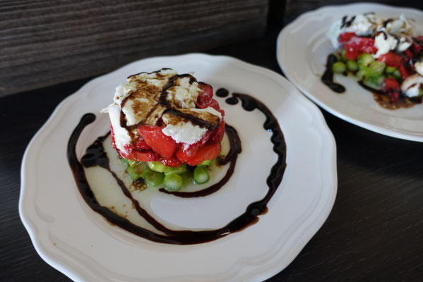 Mädchenvöllerei Pi mal Butter Foodblog Blog Saarland Spargel Erdbeeren Salat
