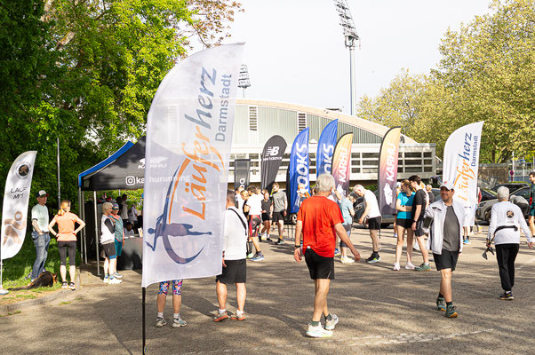 RUN UP 2026 Darmstädter Lauf-Treff mit Schuhtestival von unserem Partner Läuferherz. Foto: Christa Daum