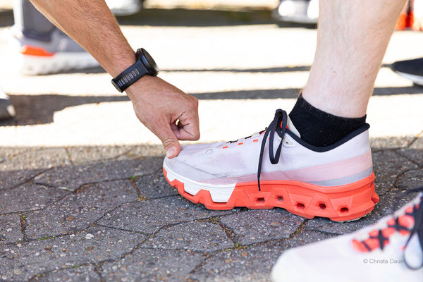 RUN UP 2025 Darmstädter Lauf-Treff mit Schuhtestival von unserem Partner Läuferherz. Foto: Christa Daum