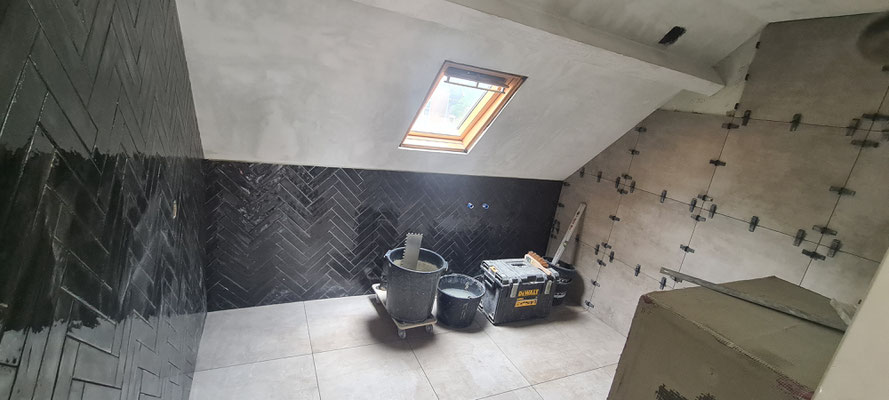 BTK Tegelzetters Venlo - nieuwe badkamer bovenwoning te Venlo - tegelwerk