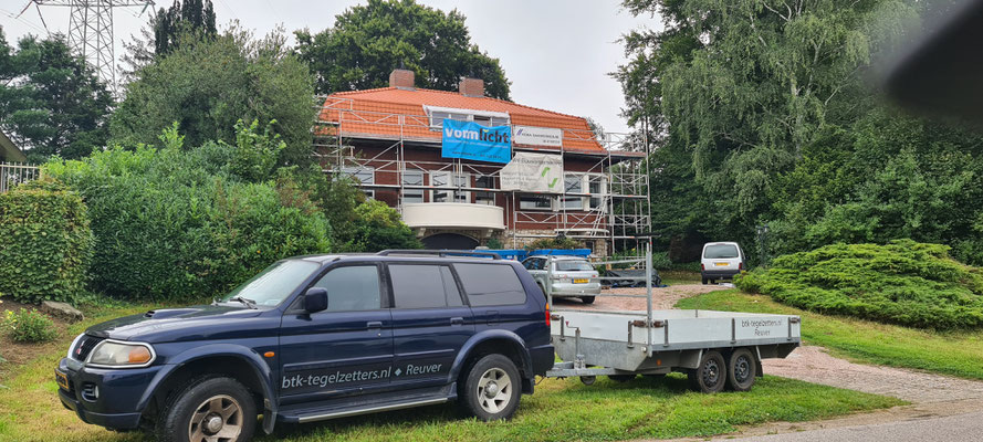 BTK Tegelzetters Venlo - nieuwe badkamer vrijstaande villa te Meerssen