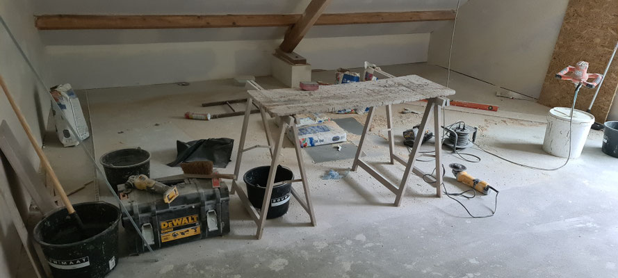 BTK Tegelzetters Venlo - tegelwerk  - houtlook tegelvloer te Venlo