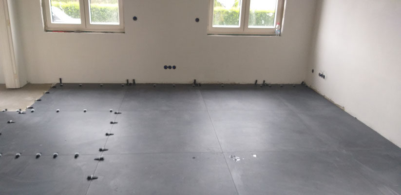 BTK Tegelzetters Venlo - tegelvloer te Maaseik - tegelwerk 120 x 120 cm vloertegels