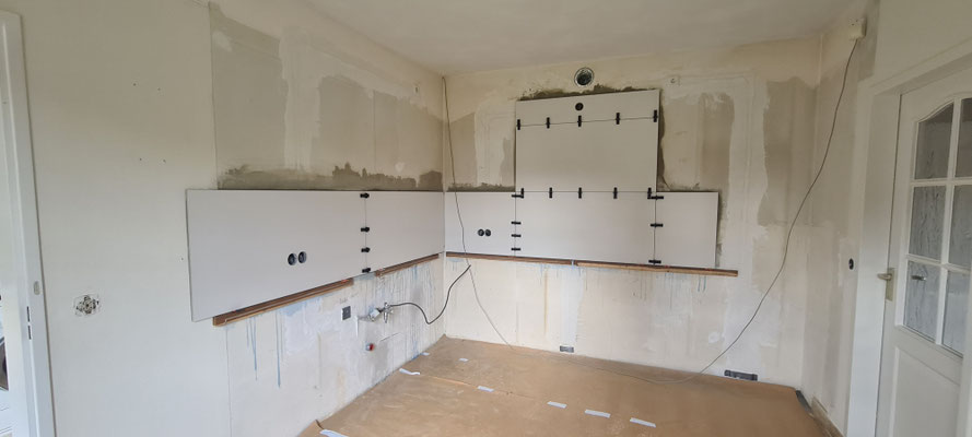 BTK Tegelzetters Venlo - betegelen achterwanden 60x120 tegel - maatwerk keuken te Grubbenvorst