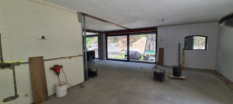 BTK Tegelzetters Venlo - tegelvloer houtlook te Venlo