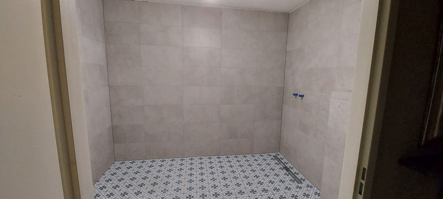 BTK Tegelzetters Venlo - badkamer te Herten