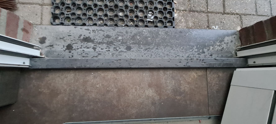 BTK Tegelzetters Venlo - tegelwerk vloer 90x90 te Neeritter