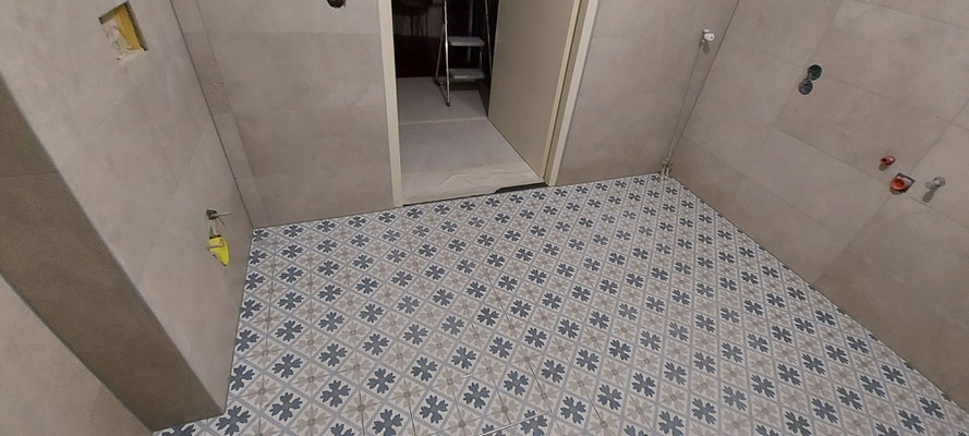 BTK Tegelzetters Venlo - badkamer te Herten