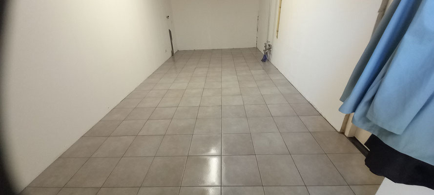 BTK Tegelzetters Venlo - tegelvloer garage te Herten