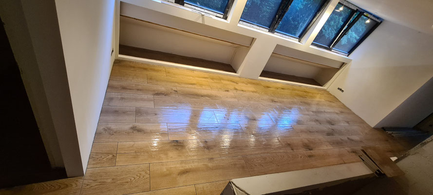 BTK Tegelzetters Venlo - inwassen - houtlook tegelvloer te Venlo