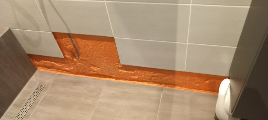 BTK Tegelzetters Venlo - tegels vervangen in een badkamer te Reuver