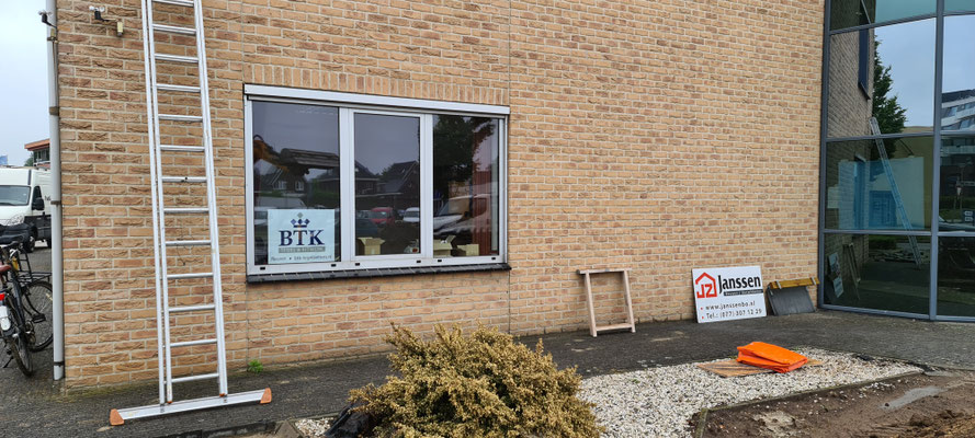 BTK Tegelzetters Venlo - reparatie werkzaamheden tegelwerk toilet te Panningen